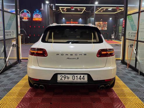Porsche Macan 3.0 S Diesel 95B — пробег 182 000 км — фото 2 из 5