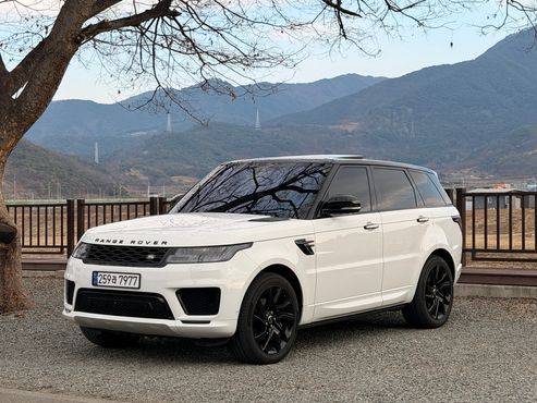 Land Rover Range Rover Sport 3.0 SDV6 HSE Dynamic — пробег 140 000 км — фото 1 из 5
