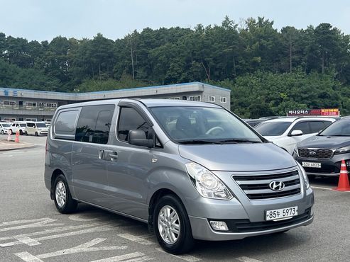 Hyundai Starex 5-Seater VAN Smart — пробег 99 480 км — фото 3 из 5