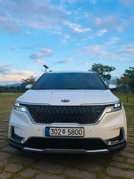 Kia Carnival Diesel 9-Seater Signature — пробег 63 966 км — фото 3 из 5