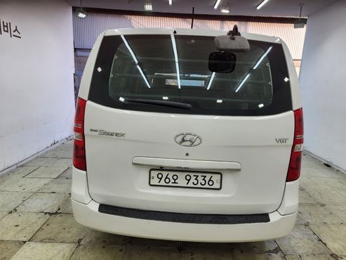 Hyundai Starex 3-Seater VAN Smart Special — пробег 116 540 км — фото 4 из 5