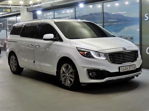 Kia Carnival 9-Seater Noblesse Special — пробег 179 912 км — фото 1 из 5