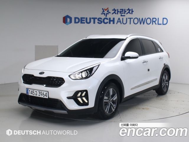 Kia Niro 1.6 HEV Prestige — пробег 123 787 км — фото 1 из 5