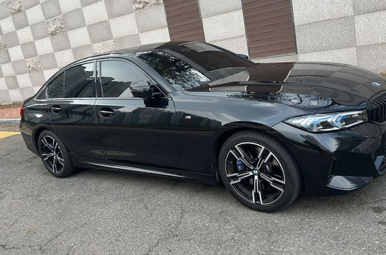 BMW 3-Series 320i M Sport — пробег 35 925 км — фото 3 из 5