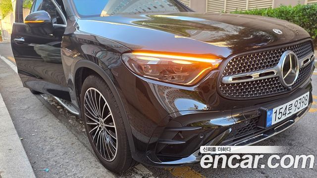Mercedes-Benz GLC-Class GLC300 4MATIC AMG Line — пробег 25 662 км — фото 4 из 5