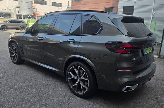 BMW X5 xDrive 40i M Sport — пробег 13 872 км — фото 2 из 5