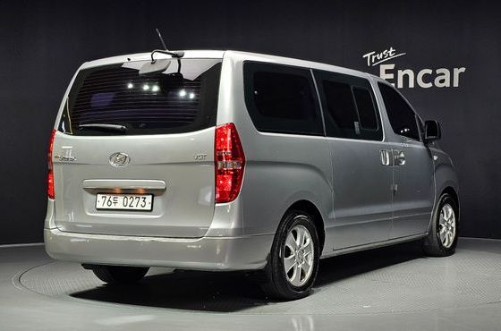Hyundai Starex Wagon 12-Seater Smart — пробег 91 905 км — фото 2 из 5