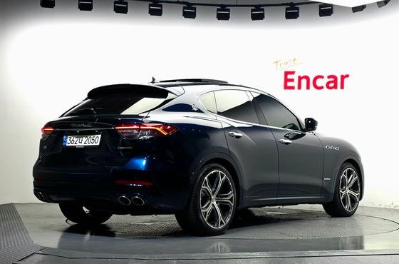 Maserati Levante 3.0 AWD GranLusso — пробег 67 448 км — фото 2 из 5