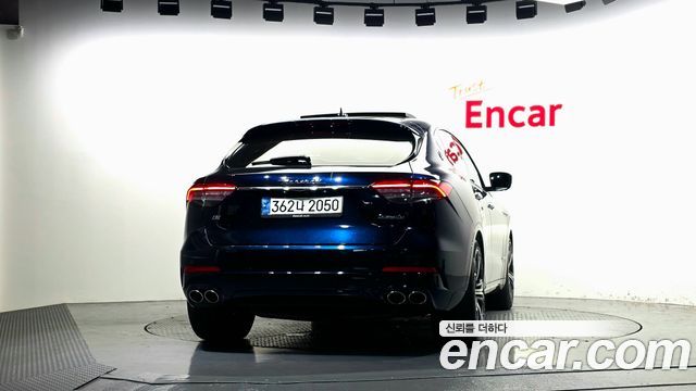 Maserati Levante 3.0 AWD GranLusso — пробег 67 448 км — фото 4 из 5