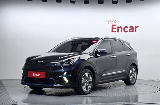Kia Niro Noblesse — пробег 127 947 км — фото 1 из 5