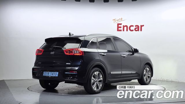 Kia Niro Noblesse — пробег 127 947 км — фото 2 из 5