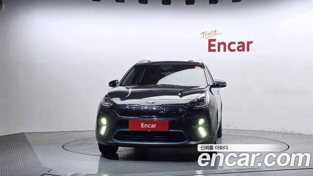 Kia Niro Noblesse — пробег 127 947 км — фото 3 из 5