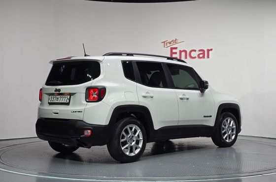 Jeep Renegade 2.4 Limited — пробег 130 123 км — фото 2 из 5