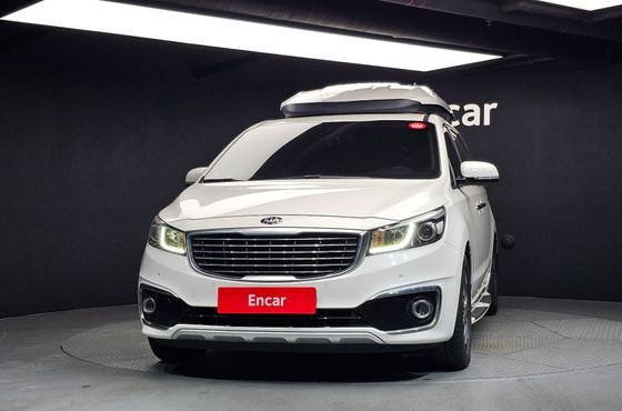 Kia Carnival 9-seater Outdoor Prestige — пробег 137 984 км — фото 3 из 5