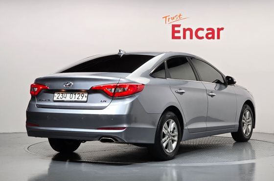 Hyundai Sonata LPI Premium — пробег 174 400 км — фото 2 из 5
