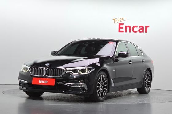 BMW 5-Series 520d Luxury Plus — пробег 86 204 км — фото 1 из 5