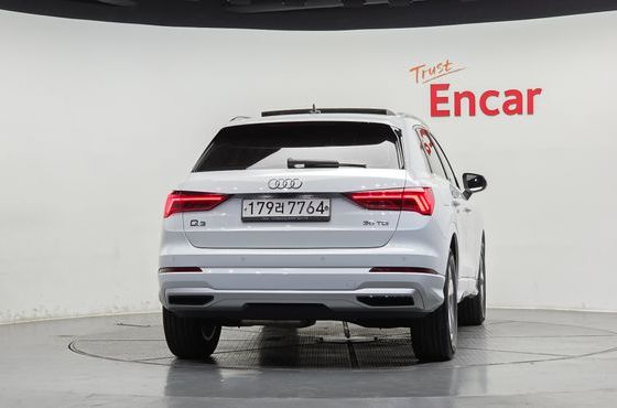 Audi Q3 35 TDI Premium — пробег 83 675 км — фото 4 из 5