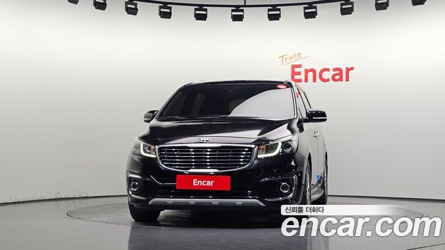 Kia Carnival 9-seater Noblesse — пробег 106 946 км — фото 3 из 5