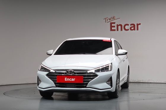 Hyundai AVANTE 1.6 Premium — пробег 13 322 км — фото 3 из 5