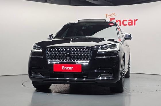Lincoln Aviator 3.0 Black Label AWD — пробег 48 130 км — фото 3 из 5
