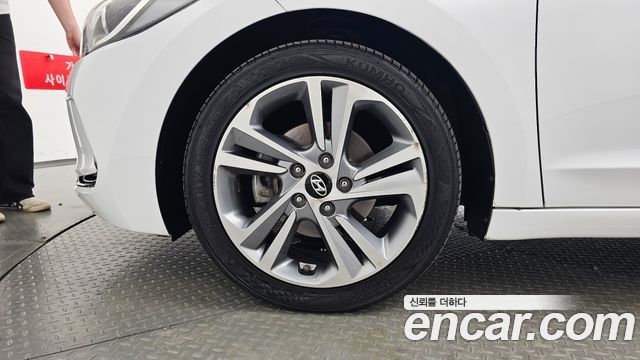 Hyundai AVANTE из Кореи Encar