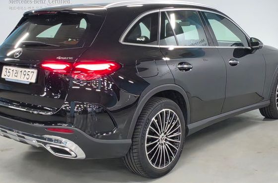 Mercedes-Benz GLC-Class GLC300 4MATIC AMG Line — пробег 7 114 км — фото 2 из 5