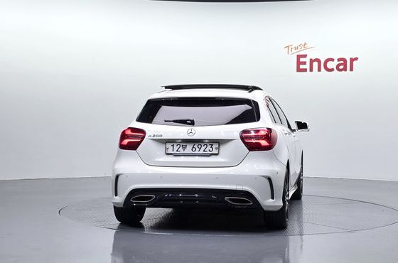 Mercedes-Benz A-Class A200 AMG Line — пробег 174 120 км — фото 4 из 5