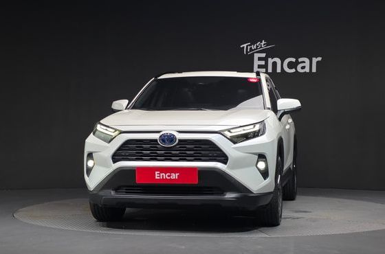 Toyota RAV4 2.5 2WD Hybrid — пробег 45 188 км — фото 3 из 5