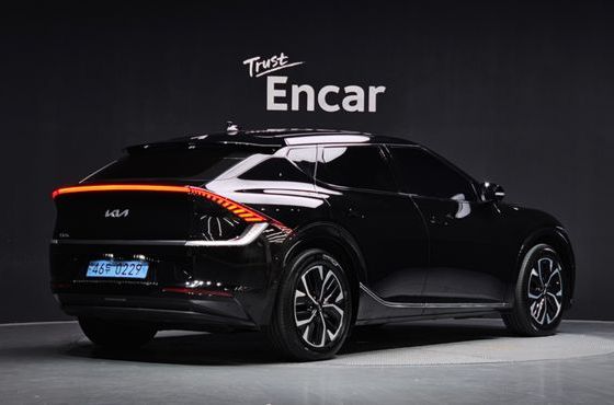 Kia EV6 Long Range Earth — пробег 63 886 км — фото 2 из 5