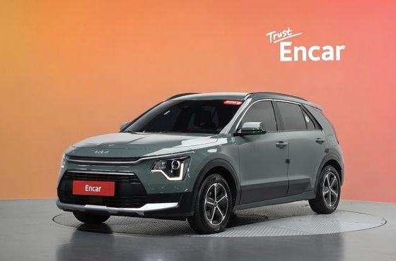 Kia Niro Prestige — пробег 89 290 км — фото 1 из 5