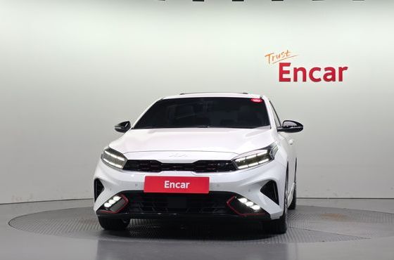 Kia K3 1.6 Turbo GT 5Door Signature — пробег 63 280 км — фото 3 из 5
