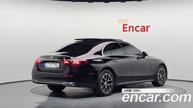 Mercedes-Benz E-Class из Кореи Encar