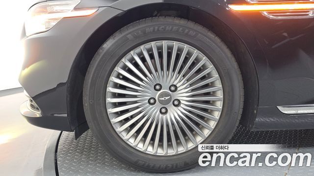 Genesis G90 из Кореи Encar