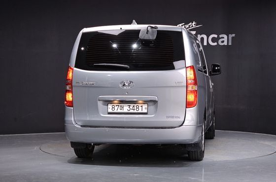 Hyundai Starex Van 5-Seater Modern — пробег 90 367 км — фото 4 из 5
