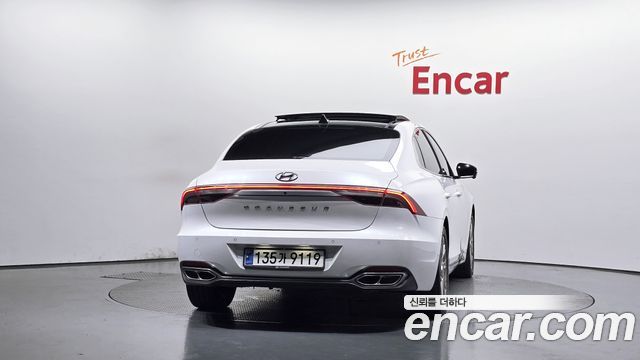 Hyundai Grandeur из Кореи Encar