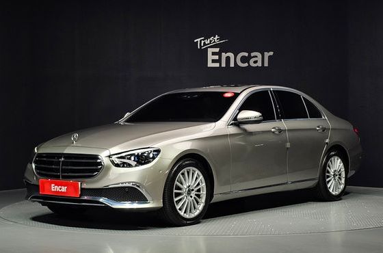 Mercedes-Benz E-Class E250 Exclusive — пробег 48 671 км — фото 1 из 5