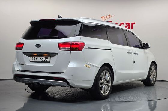 Kia Carnival 9-seater Noblesse — пробег 234 996 км — фото 2 из 5