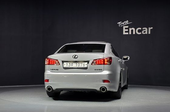 Lexus IS Premium XE20 — пробег 108 623 км — фото 4 из 5