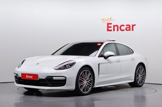 Porsche Panamera 3.0 AWD — пробег 54 073 км — фото 1 из 5