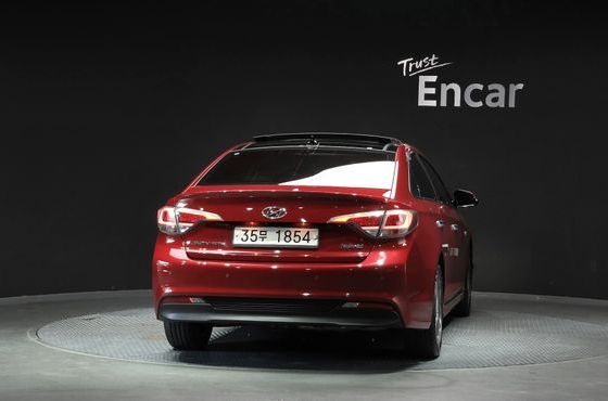 Hyundai Sonata 2.0 HEV Premium — пробег 86 466 км — фото 4 из 5