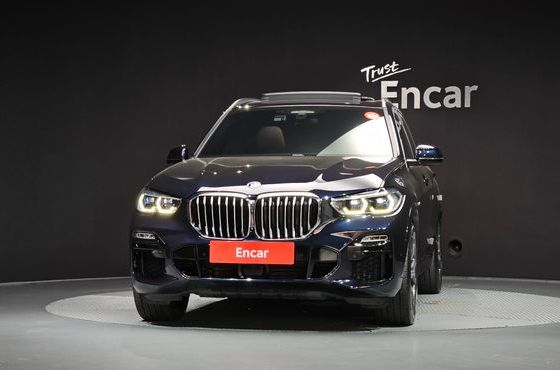 BMW X5 xDrive 45e M Sport — пробег 124 949 км — фото 3 из 5