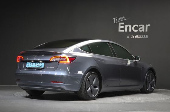 Tesla Model 3 Long Range AWD — пробег 152 552 км — фото 2 из 5