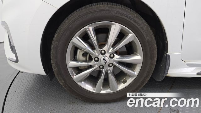 Kia Carnival 9-Seater Prstige — пробег 94 538 км — фото 5 из 5