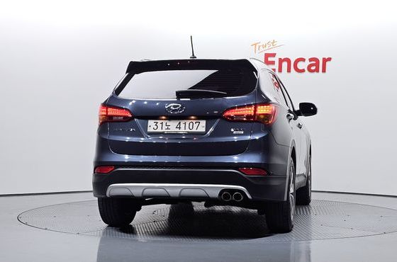 Hyundai Santafe Diesel(e-VGT) 2.0 4WD Premium — пробег 110 222 км — фото 4 из 5