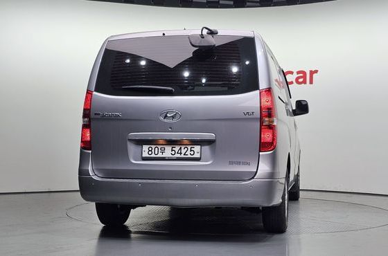 Hyundai Starex Van 3-Seater Smart — пробег 119 982 км — фото 4 из 5