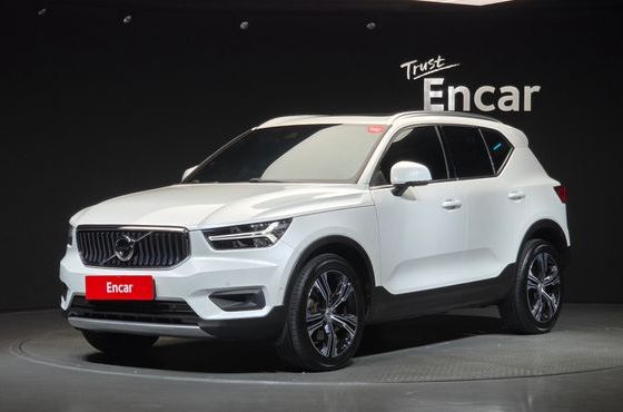Volvo XC40 B4 Inscription — пробег 81 049 км — фото 1 из 5
