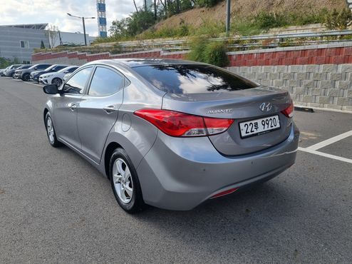Hyundai AVANTE M16 GDI Luxury — пробег 110 000 км — фото 4 из 5