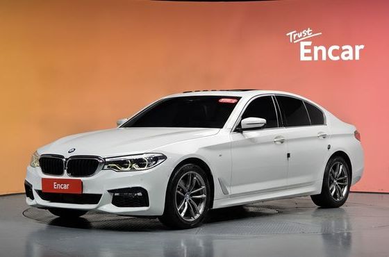 BMW 5-Series 520d M Sport Package Plus — пробег 104 953 км — фото 1 из 5