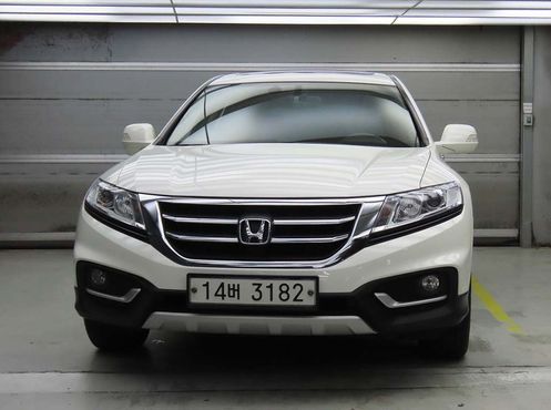 Honda Crosstour 3.5 1st — пробег 99 200 км — фото 1 из 5