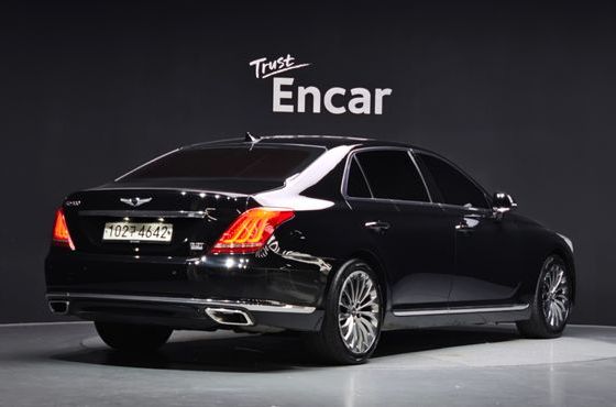 Genesis EQ900 3.3 T-GDI AWD Prestige — пробег 273 274 км — фото 2 из 5
